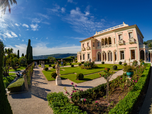 Nice (Villefranche) Old Master Tour Booking