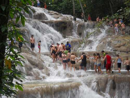 Ocho Rios Ocho Rios Blue Hole, Dunn's River Falls, Lunch and Cocktails at Reggae Hill Cruise Excursion Booking