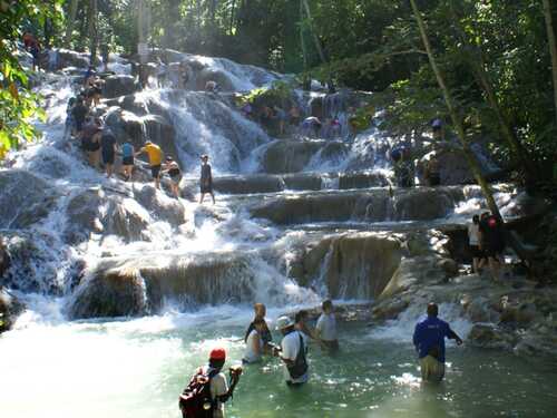 Ocho Rios Ocho Rios Blue Hole, Dunn's River Falls, Lunch and Cocktails at Reggae Hill Tour Booking