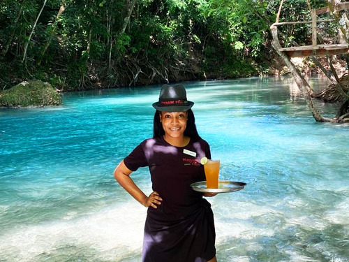Ocho Rios Dunn's River Falls Excursion with Cocktails and Lunch at Reggae Hill 