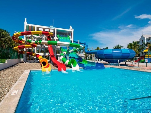 Ocho Rios  RIU Hotel and Waterpark Day Pass Excursion