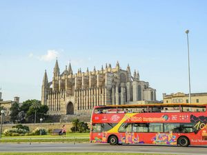 Palma de Mallorca City Hop On Hop Off Bus and Boat Excursion