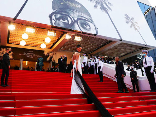 Private Full Day Saint Paul and Antibes Excursion from Cannes