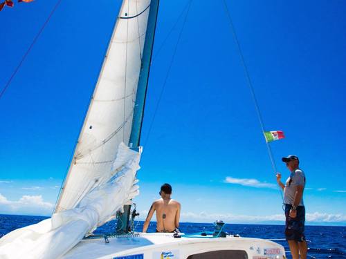 Roatan Catamaran Sailing Snorkel Excursion Reservations
