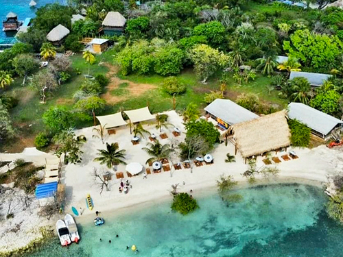 Roatan beach bradys cay Excursion Prices