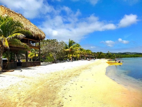 Roatan beach resort Shore Excursion Booking