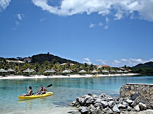 Roatan beach resort day Tour Reviews