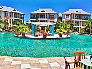 St. Lucia Bay Gardens Beach Resort Deluxe Day Pass