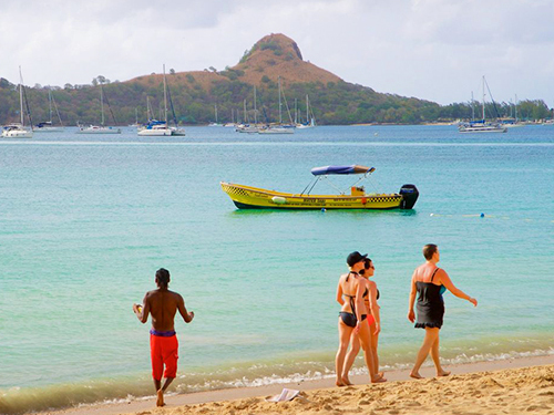 St. Lucia Private All Inclusive Speedboat to Soufriere, Mud Bath, and Beach Adventure with Lunch