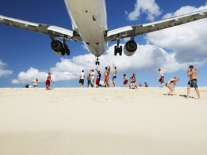 St. Maarten Highlights, Sightseeing, Beach, and Shopping Excursion