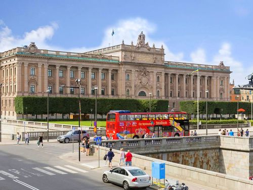 Stockholm Slottet / Royal Palace Cruise Excursion Prices