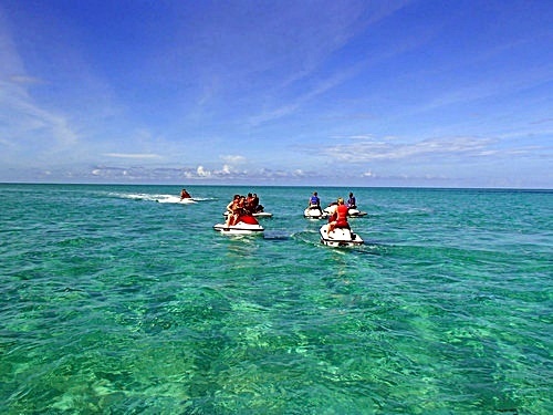 Roatan wave runner Tour Cost